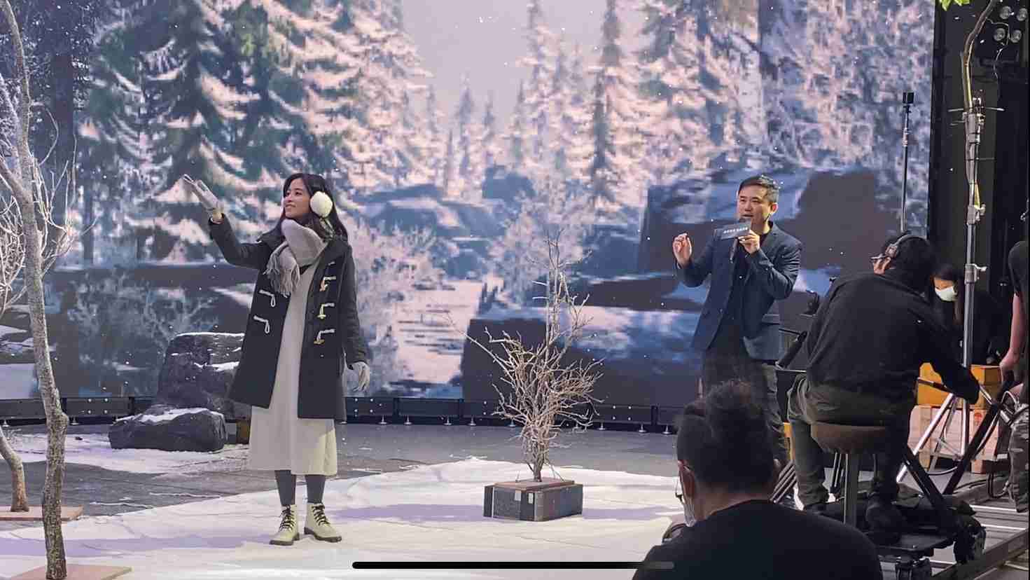 壹号平台以ALED先进显屏技术，，与金马奖视觉特效团队“再现影像”携手合作打造LED虚拟摄影棚，，提供沉浸式表演体验，，，，并精简拍摄成本与时间