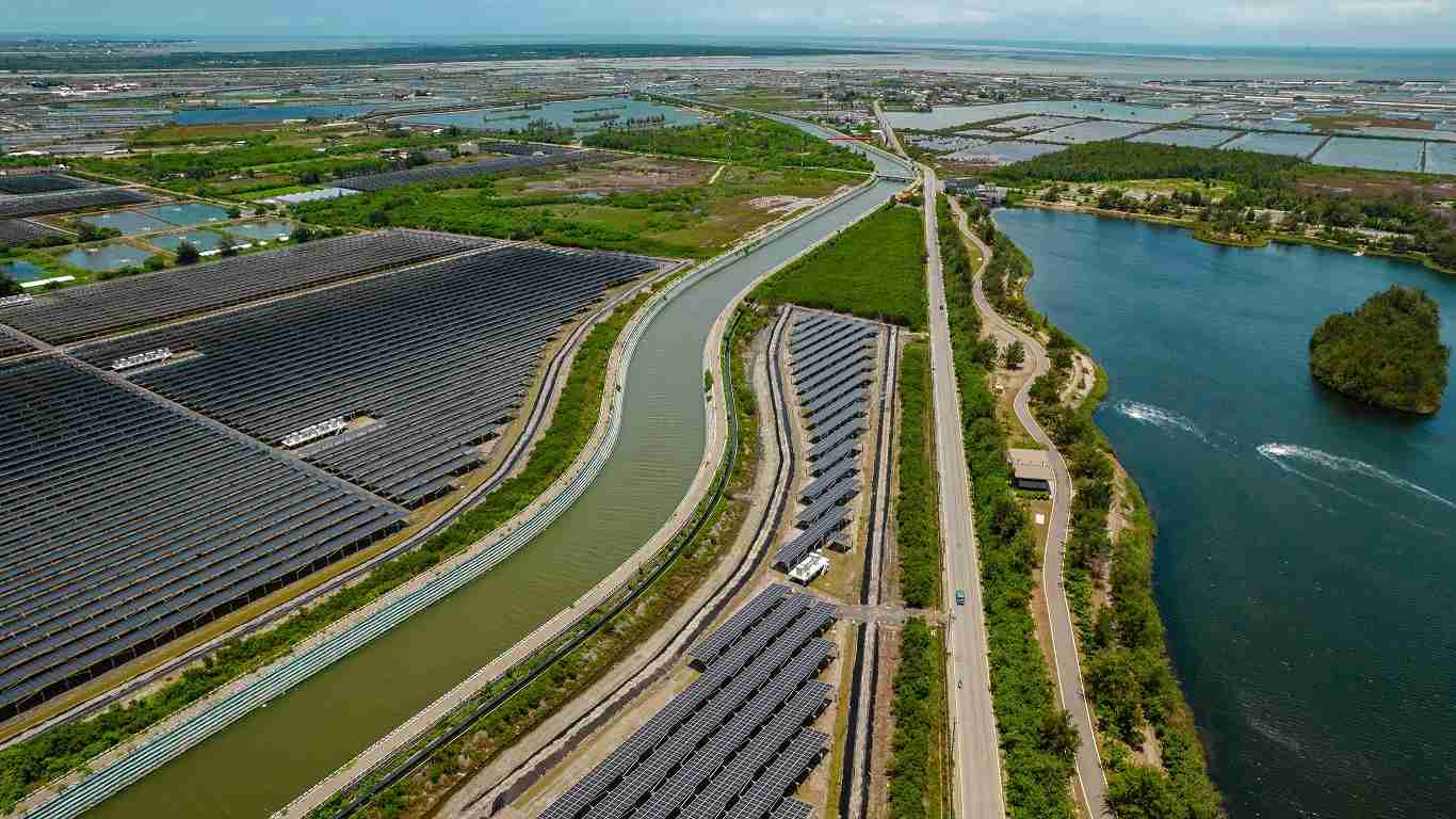 壹号平台能源事业提供智慧能源管理、、、太阳能监控管理、、全方位电厂建置及运维解决方案，，，并拥有管理超过6000案场的经验